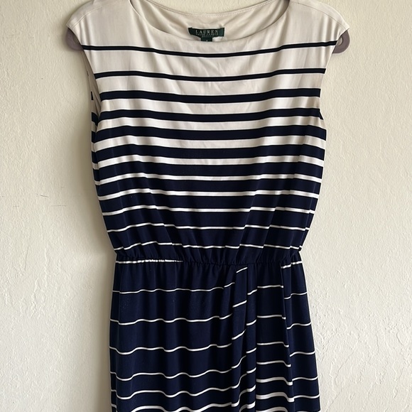 Lauren Ralph Lauren MIDI dress - Picture 3 of 4